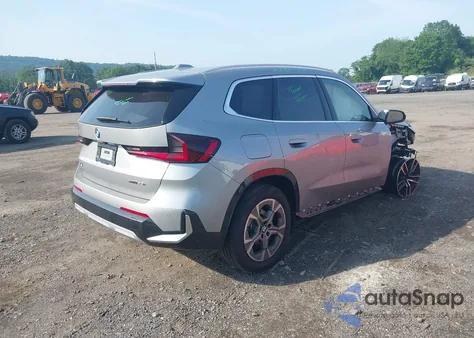 2025 BMW X1 xDrive28I z USA, uszkodzony, nr VIN WBX73EF00S5144120